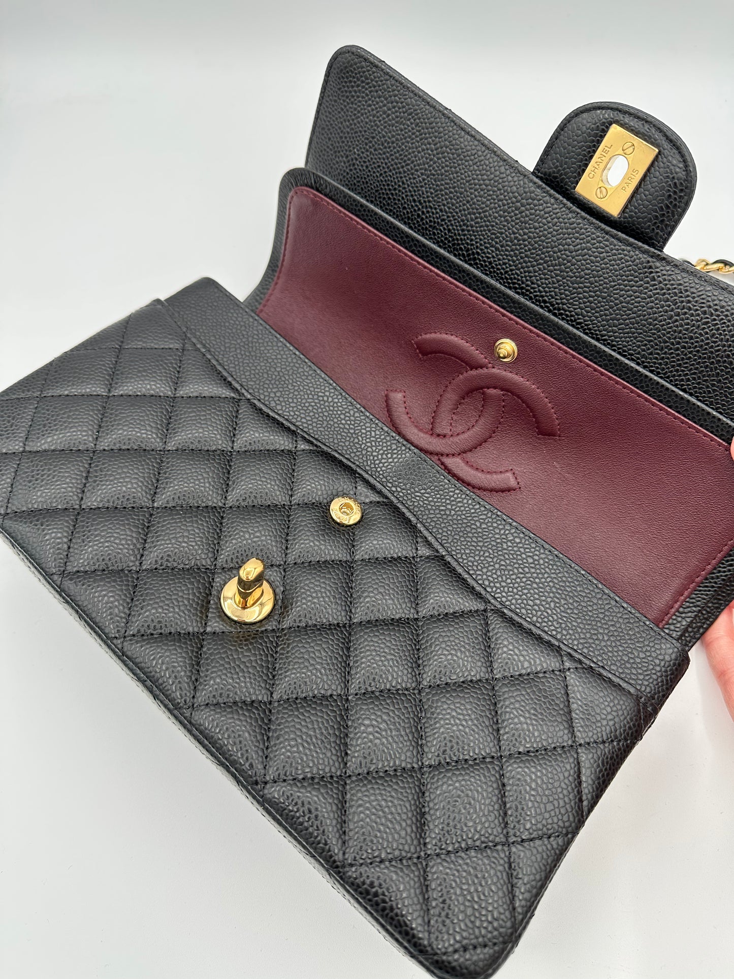 CHANEL Medium Caviar Double Flap GHW