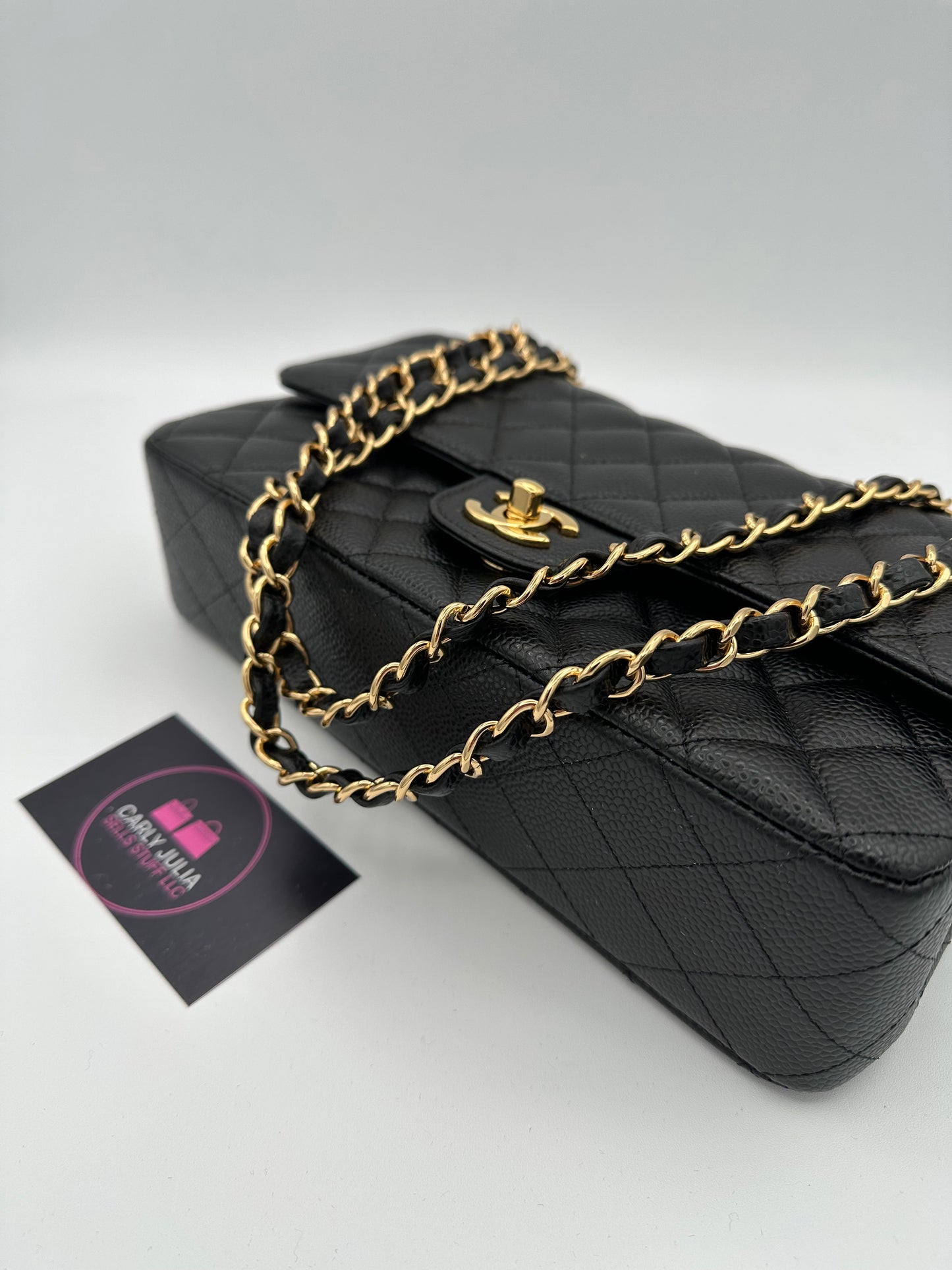 CHANEL Medium Caviar Double Flap GHW