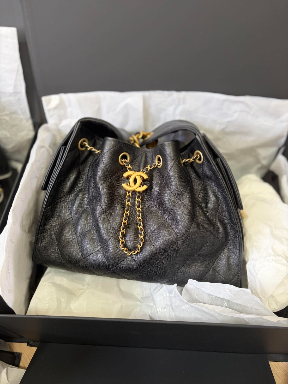 CHANEL 25 Small Caviar Black Noir Handbag GHW