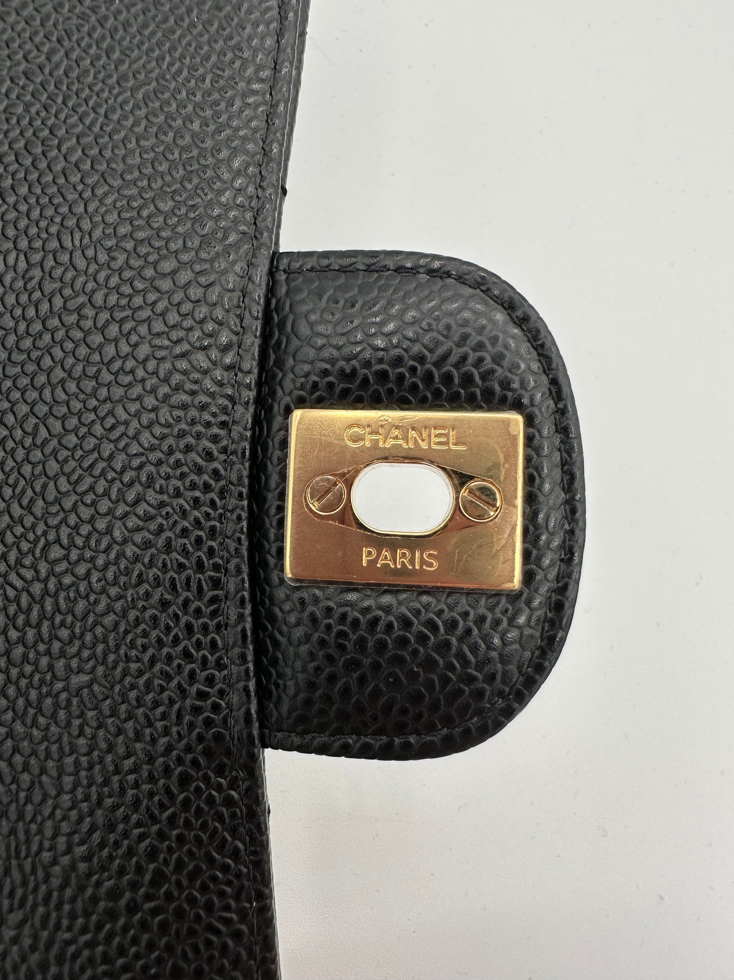 CHANEL Medium Caviar Double Flap GHW