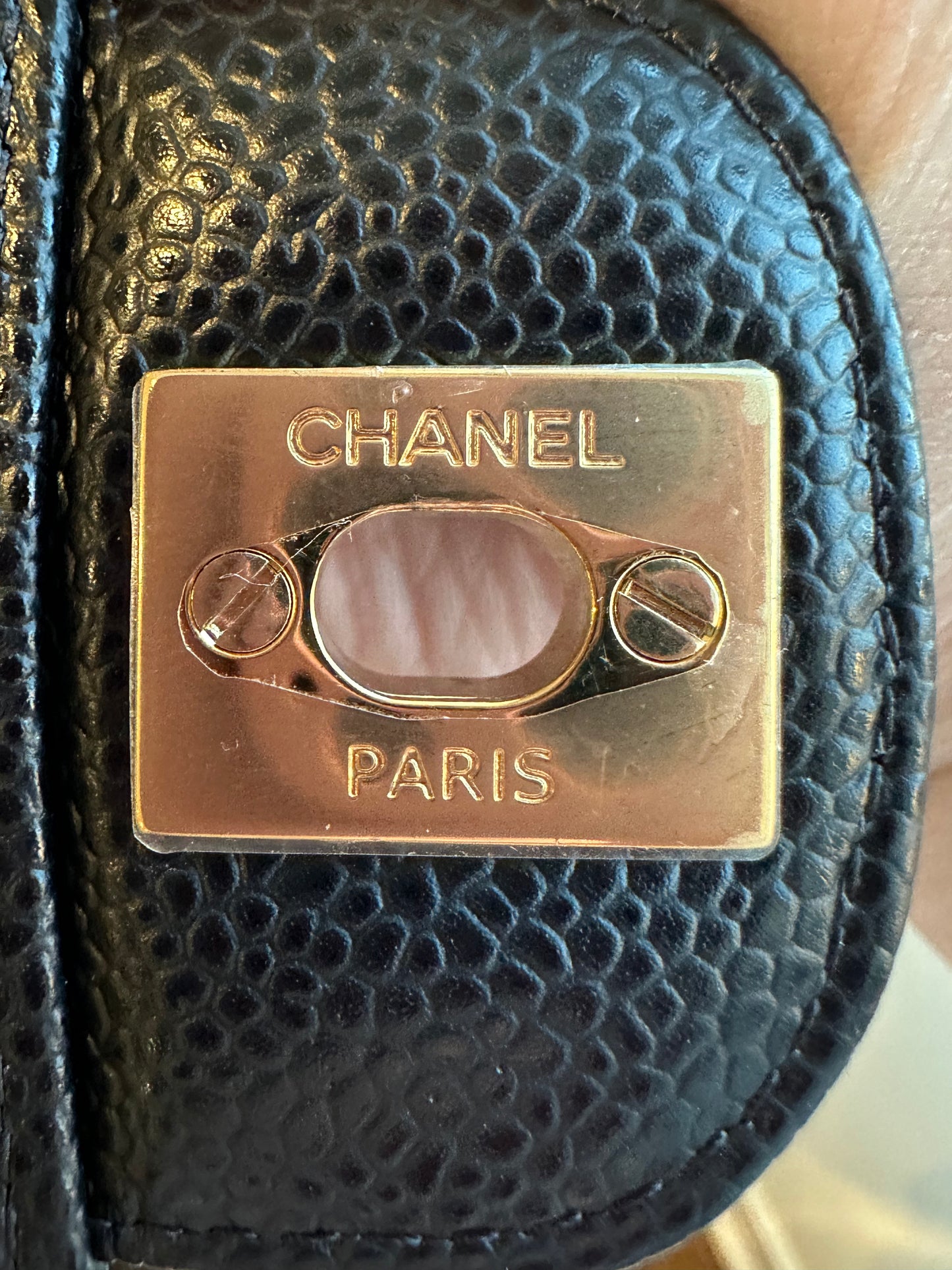 CHANEL Medium Caviar Double Flap GHW