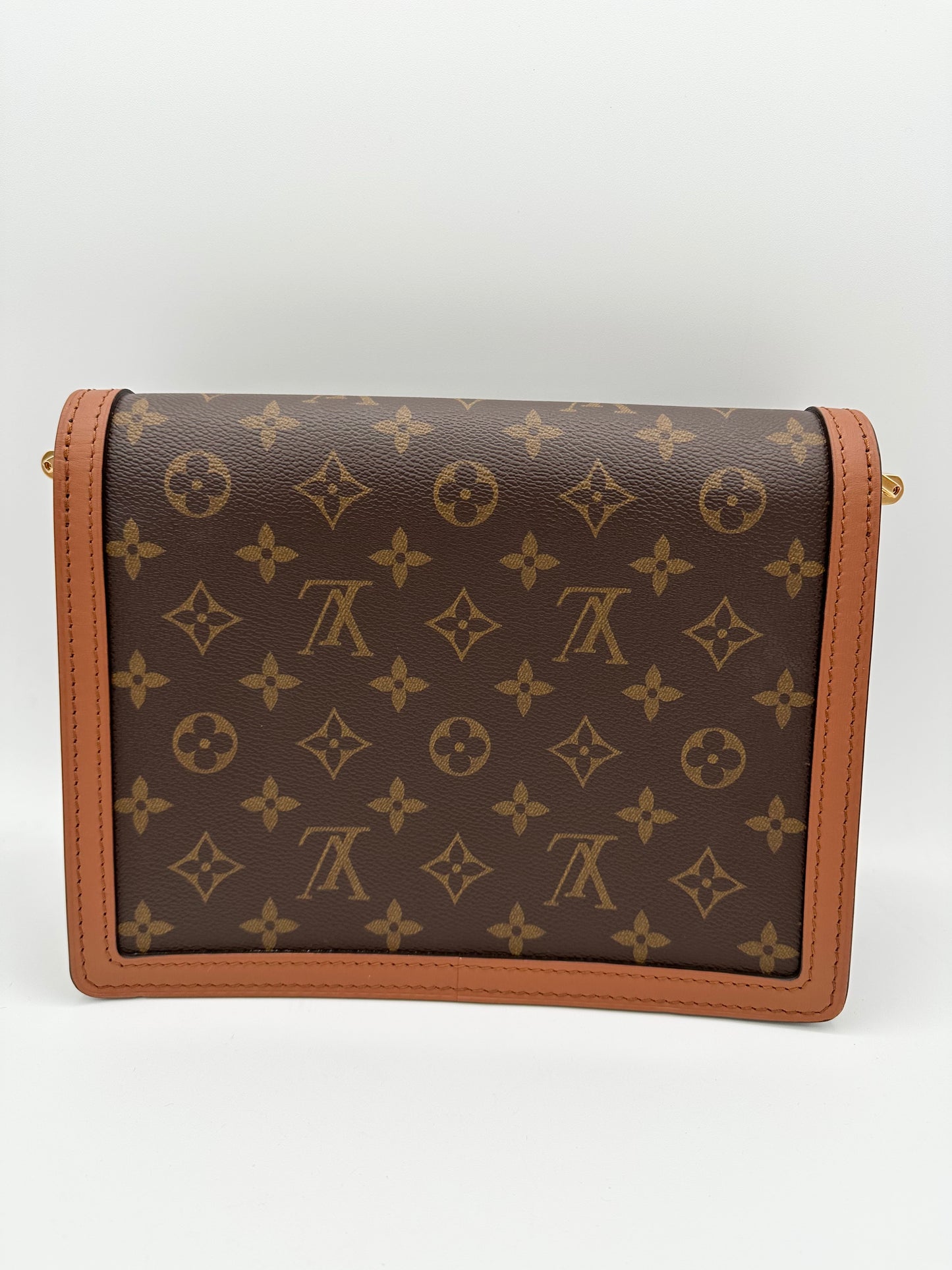 Louis Vuitton Dauphine MM