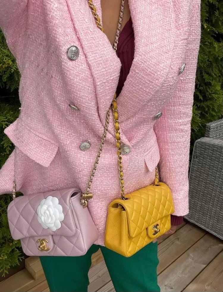 CHANEL 21K My Perfect Mini Iridescent Pink Caviar - Carly Julia Sells Stuff, LLC