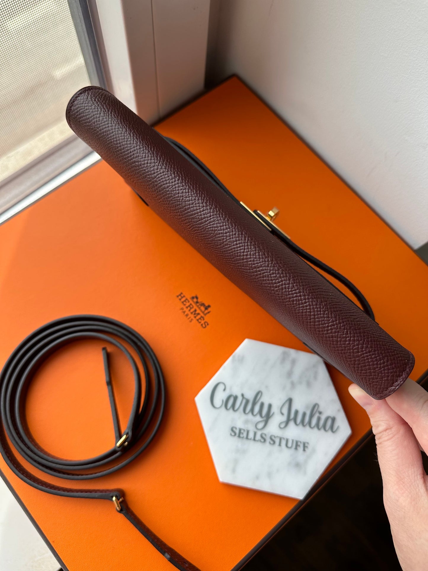 Hermès Kelly Wallet To Go Bordeaux Epsom GHW - Carly Julia Sells Stuff, LLC
