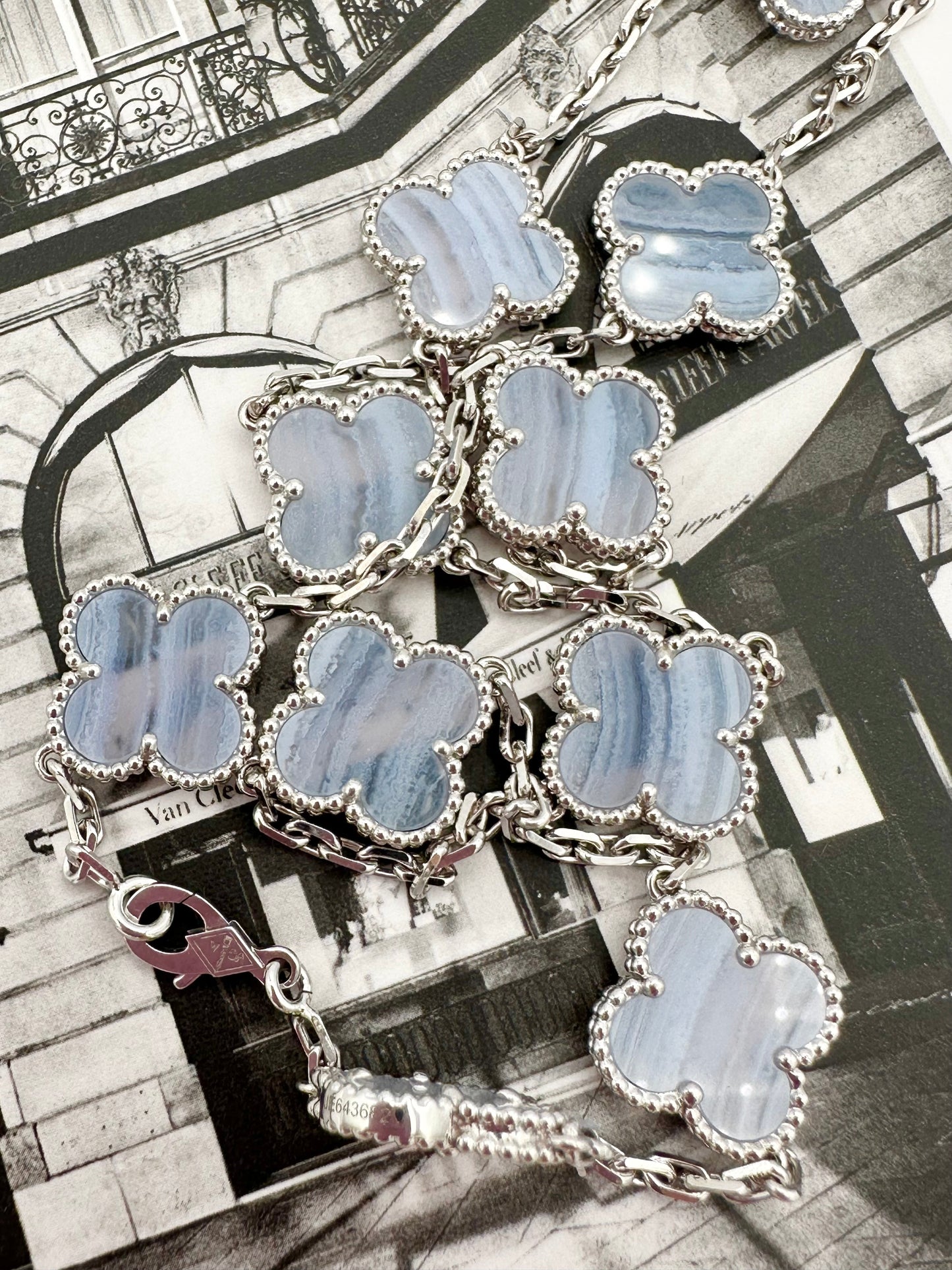 Van Cleef & Arpels Chalcedony 10 Motif - Carly Julia Sells Stuff, LLC