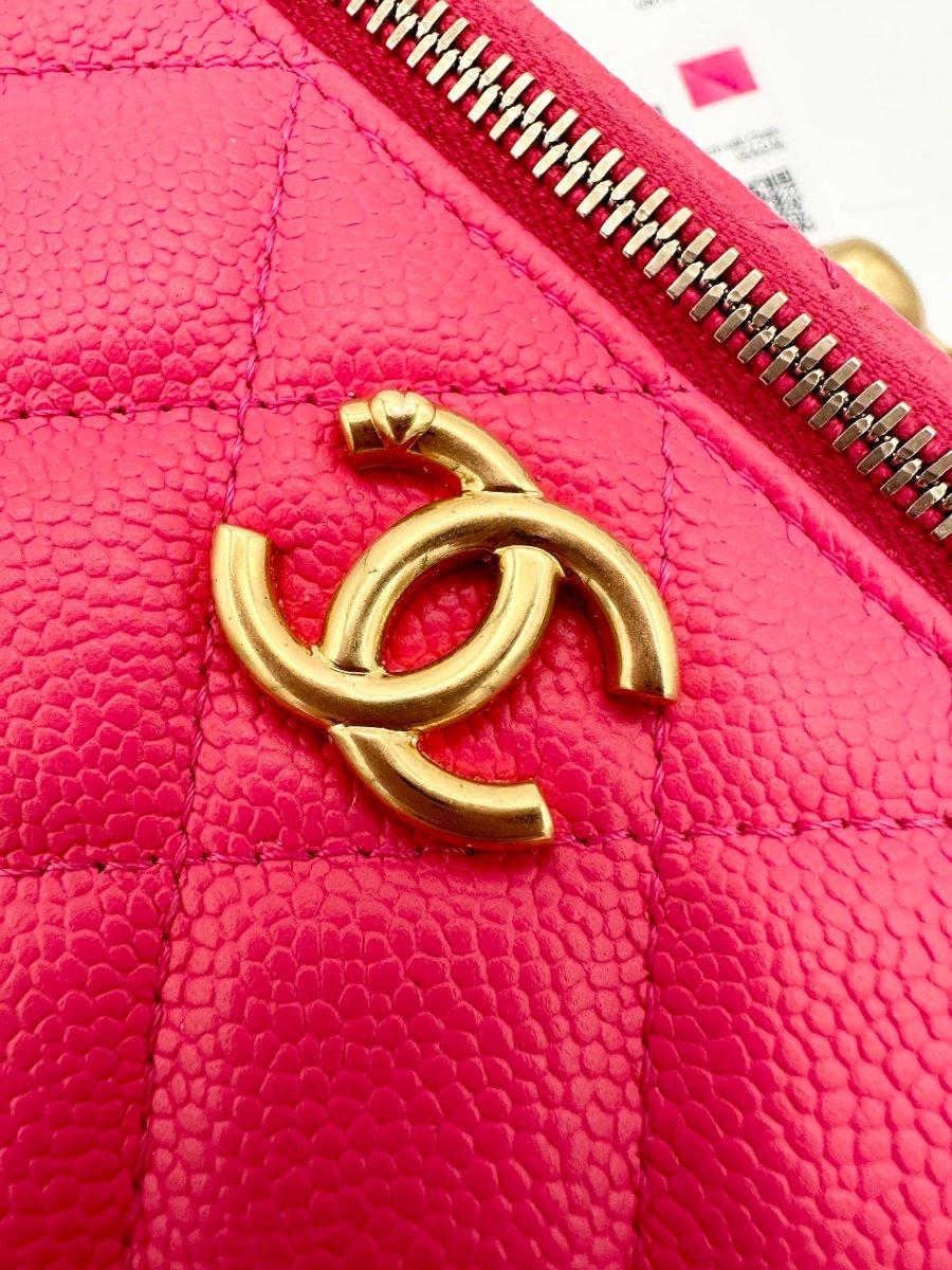 Chanel 23P Sweet Heart Adjustable Chain Vanity in Pink Caviar - Carly Julia Sells Stuff, LLC