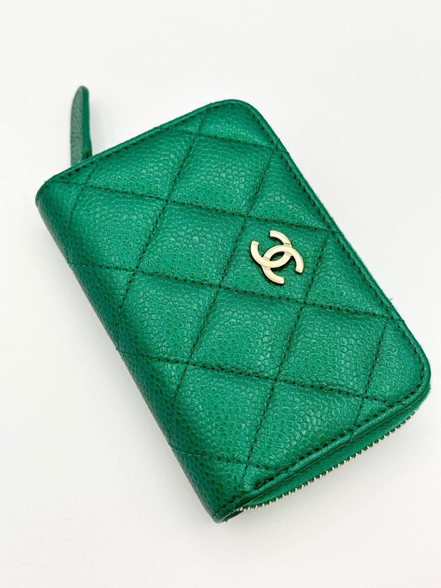 Chanel Zip Wallet 18S Green - Carly Julia Sells Stuff, LLC