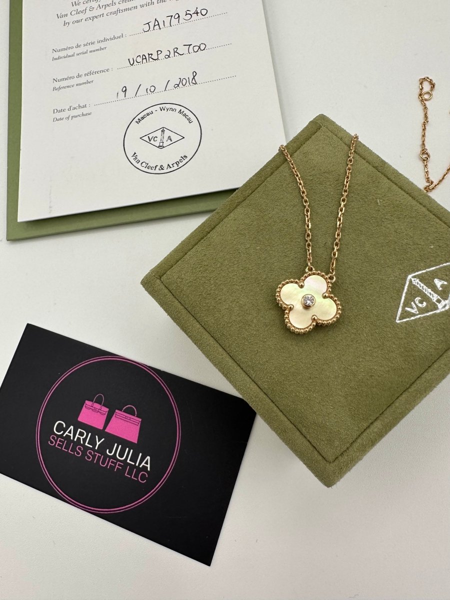 Van Cleef Arpels 2018 Holiday Pendant – Carly Julia Sells Stuff, LLC