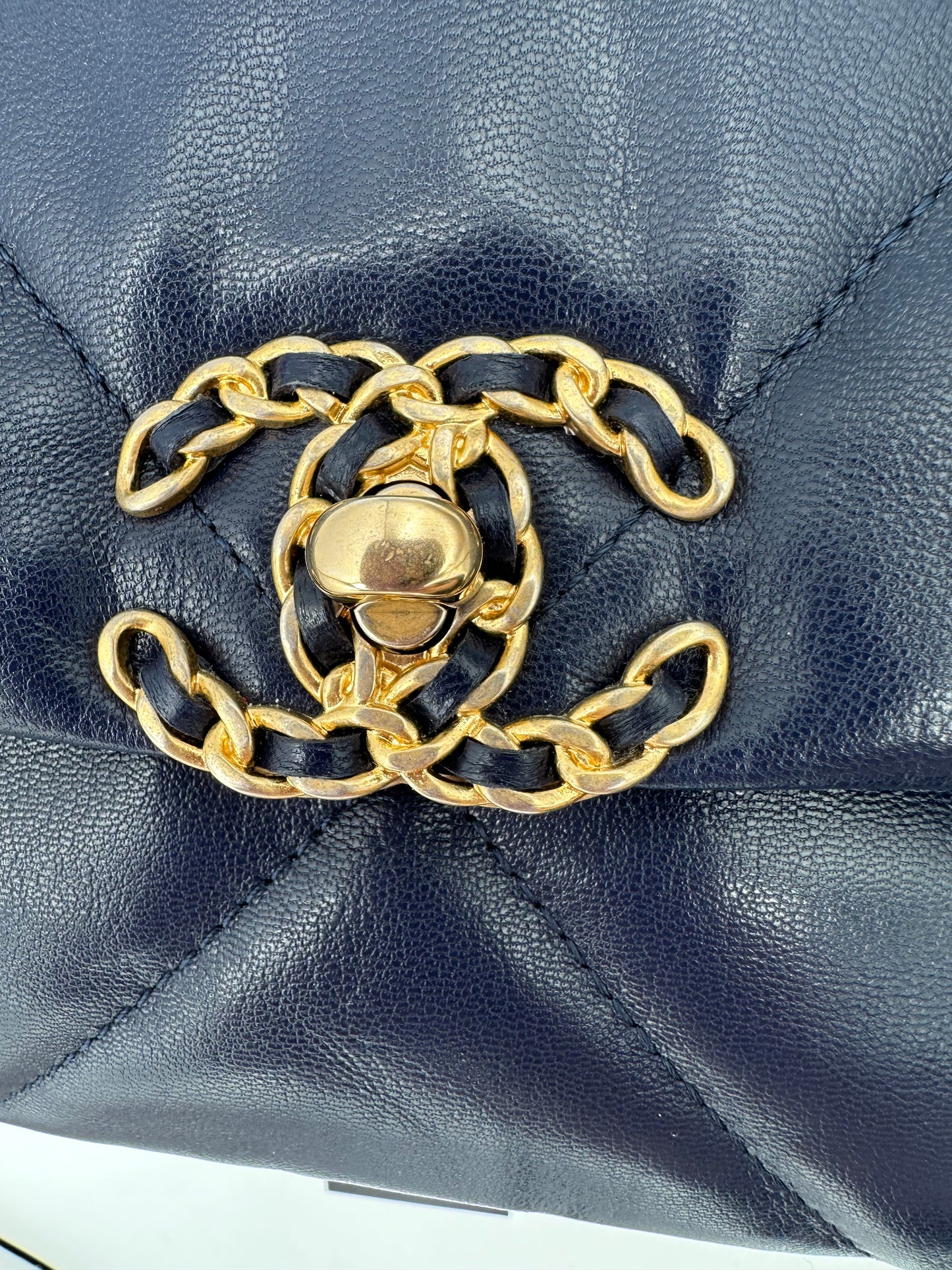 Chanel 19 30 Series Small Navy Flap