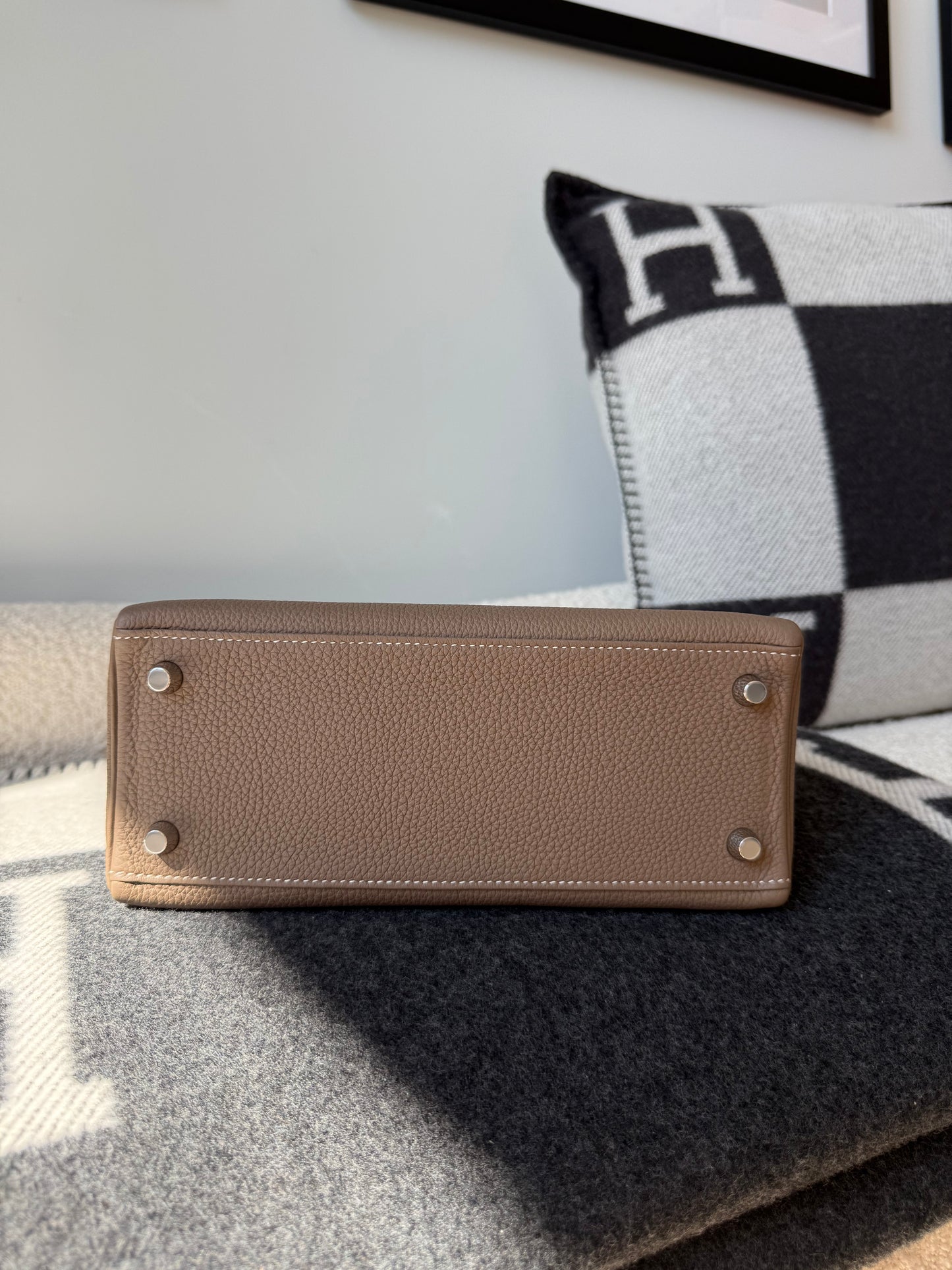 Hermes 2020 Togo Retourne Kelly 25 Etoupe PHW