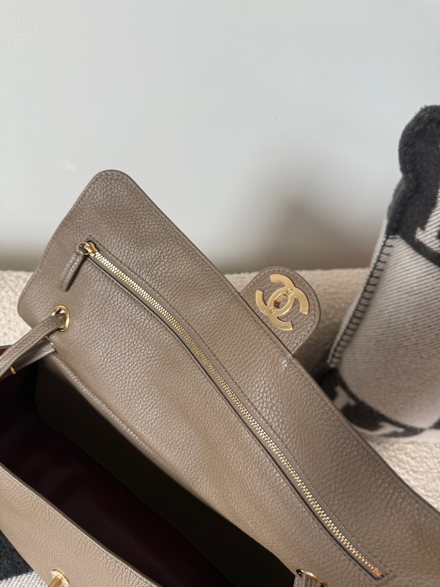 CHANEL 32cm Maxi Flap Bag Khaki GHW