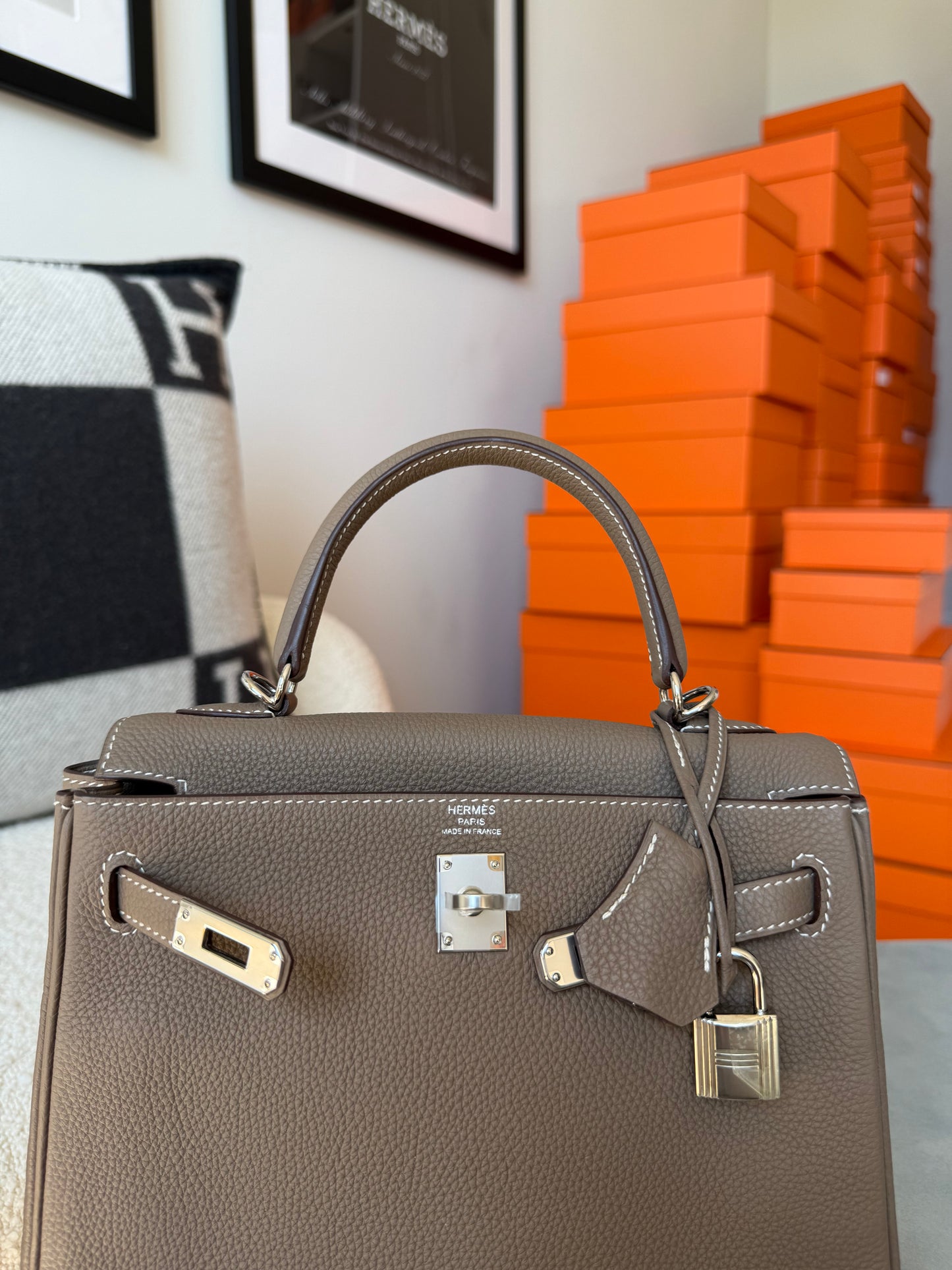 Hermes 2020 Togo Retourne Kelly 25 Etoupe PHW
