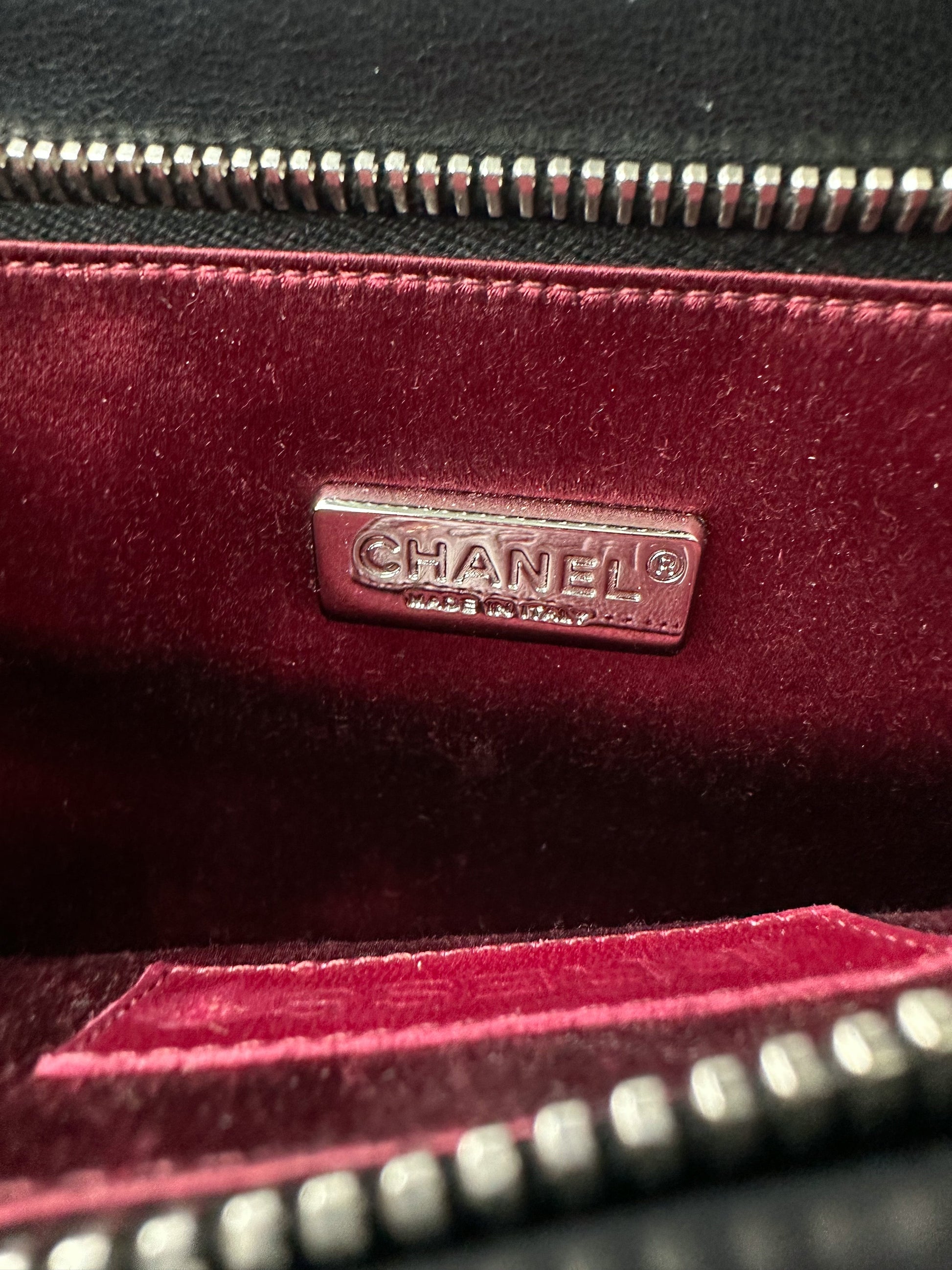 Chanel Black Leather Wallet On Chain - Carly Julia Sells Stuff, LLC