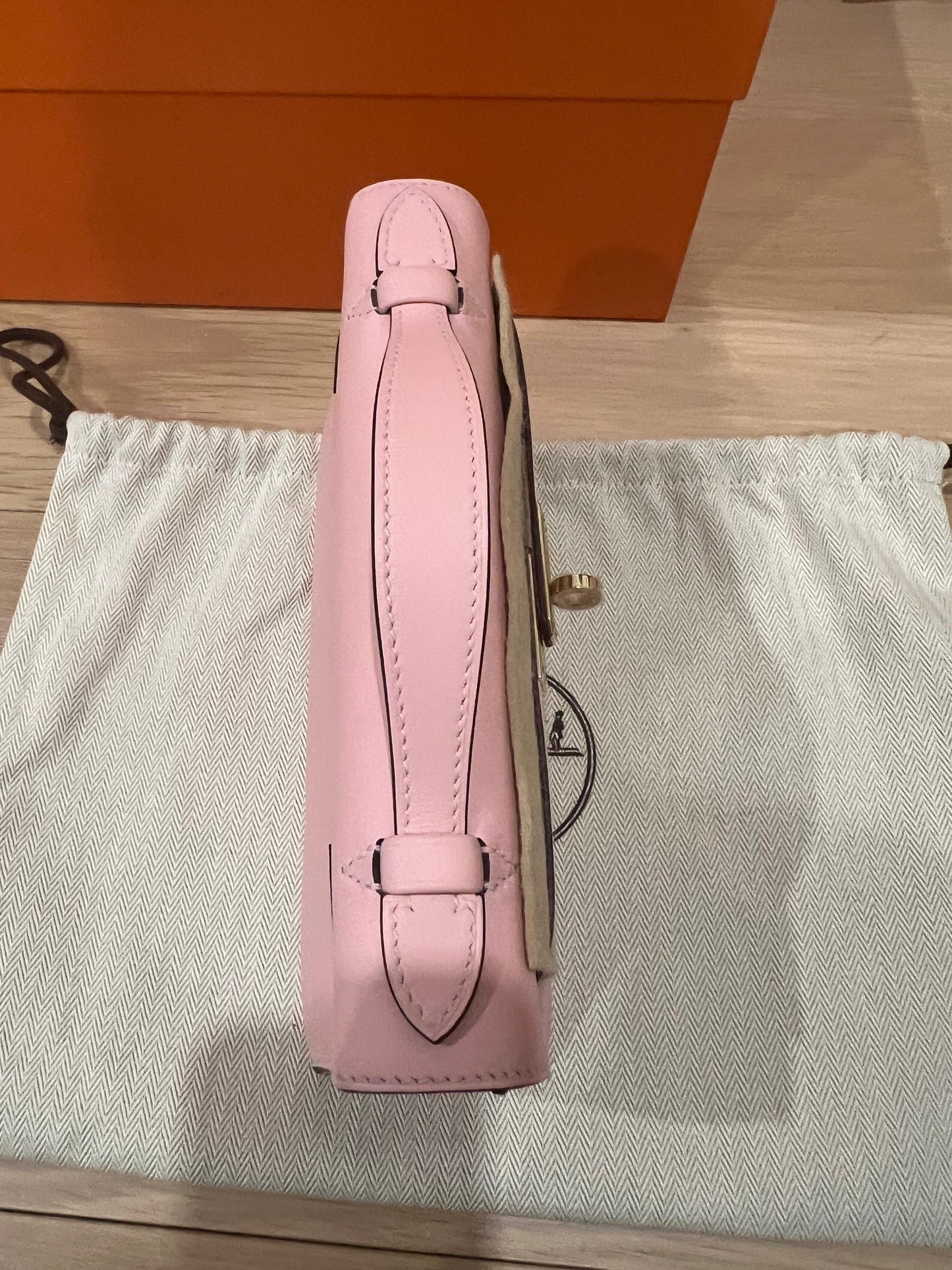 Hermes 2024 HSS Rose Sakura Kelly Pochette Swift Permabrass - Carly Julia Sells Stuff, LLC