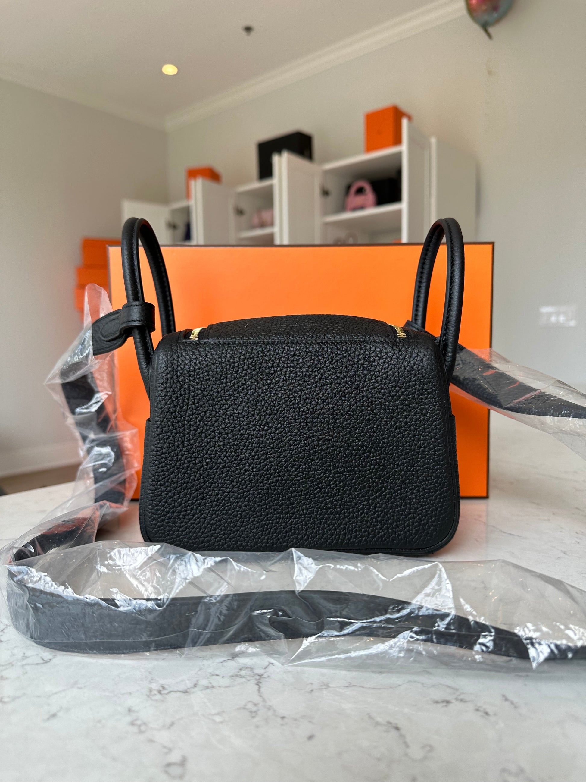 Hermes 2024 Mini Lindy Noir GHW - Carly Julia Sells Stuff, LLC