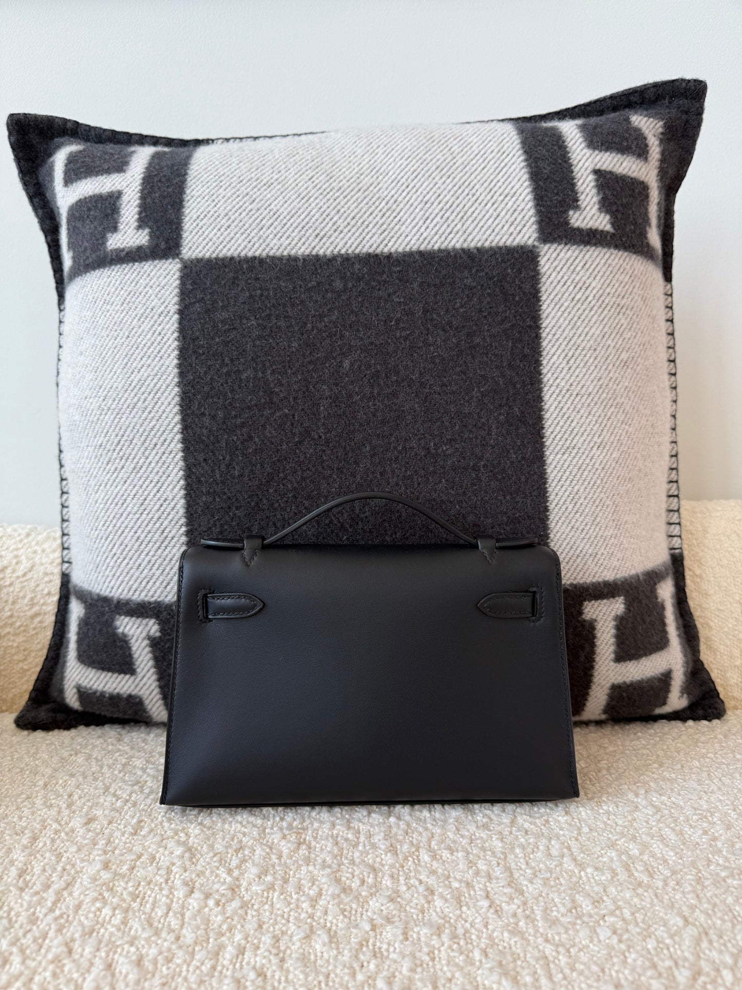 Hermes 2025 Kelly Pochette Noir GHW - Carly Julia Sells Stuff, LLC