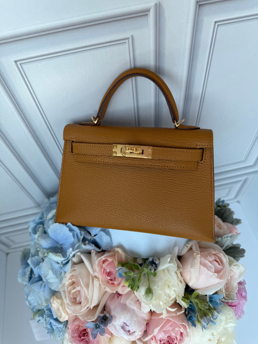 Hermes Chevre Mysore Verso Mini Kelly Sellier 20 Caramel Cacao - Carly Julia Sells Stuff, LLC