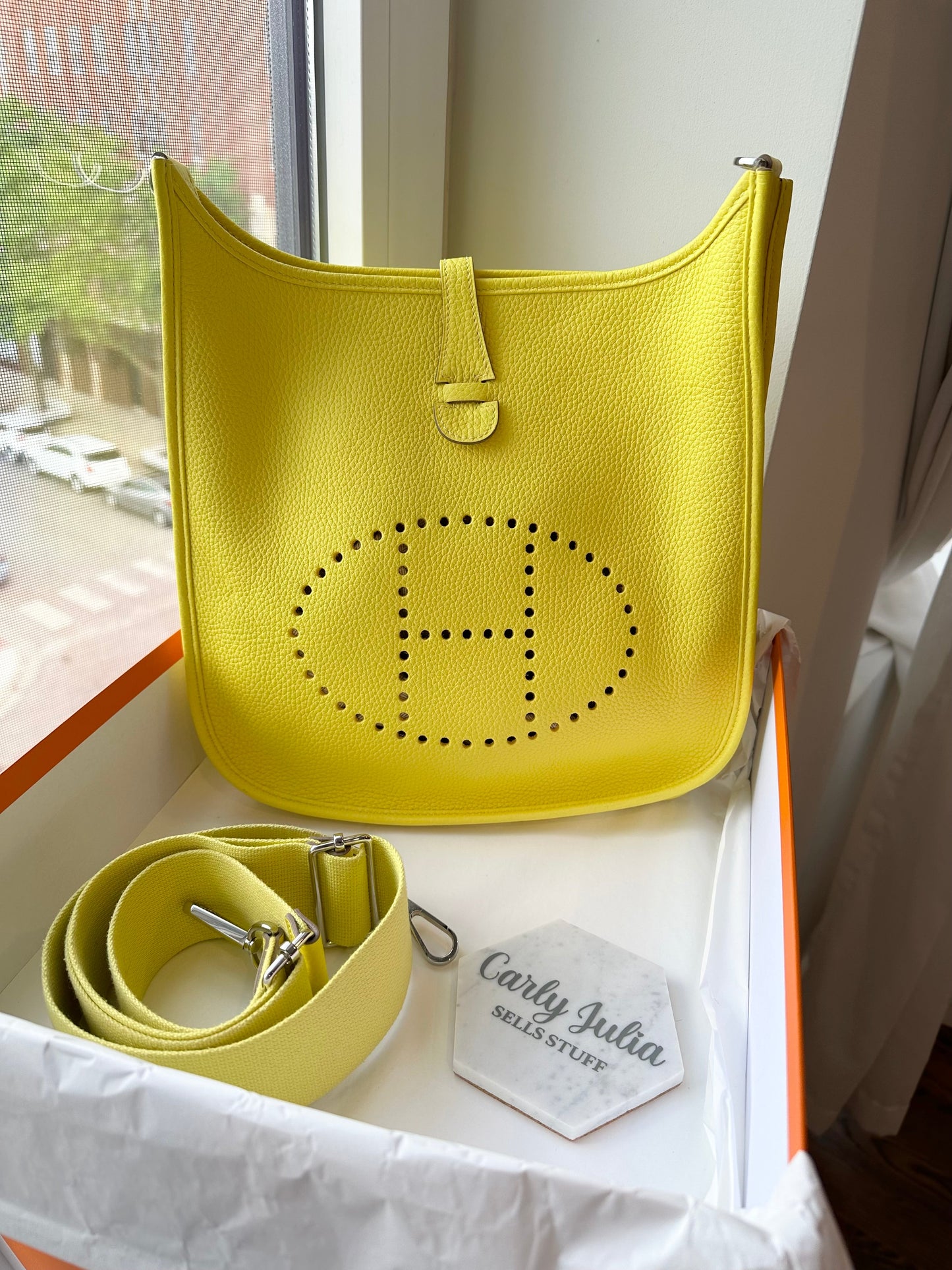 Hermes Evelyne 29 PM Lime PHW - Carly Julia Sells Stuff, LLC