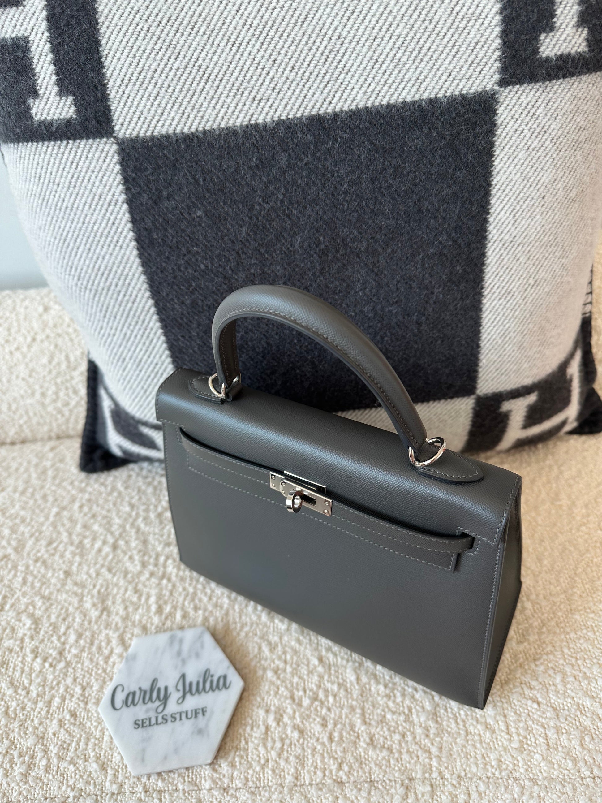 Hermes Kelly 25 Sellier Graphite PHW - Carly Julia Sells Stuff, LLC