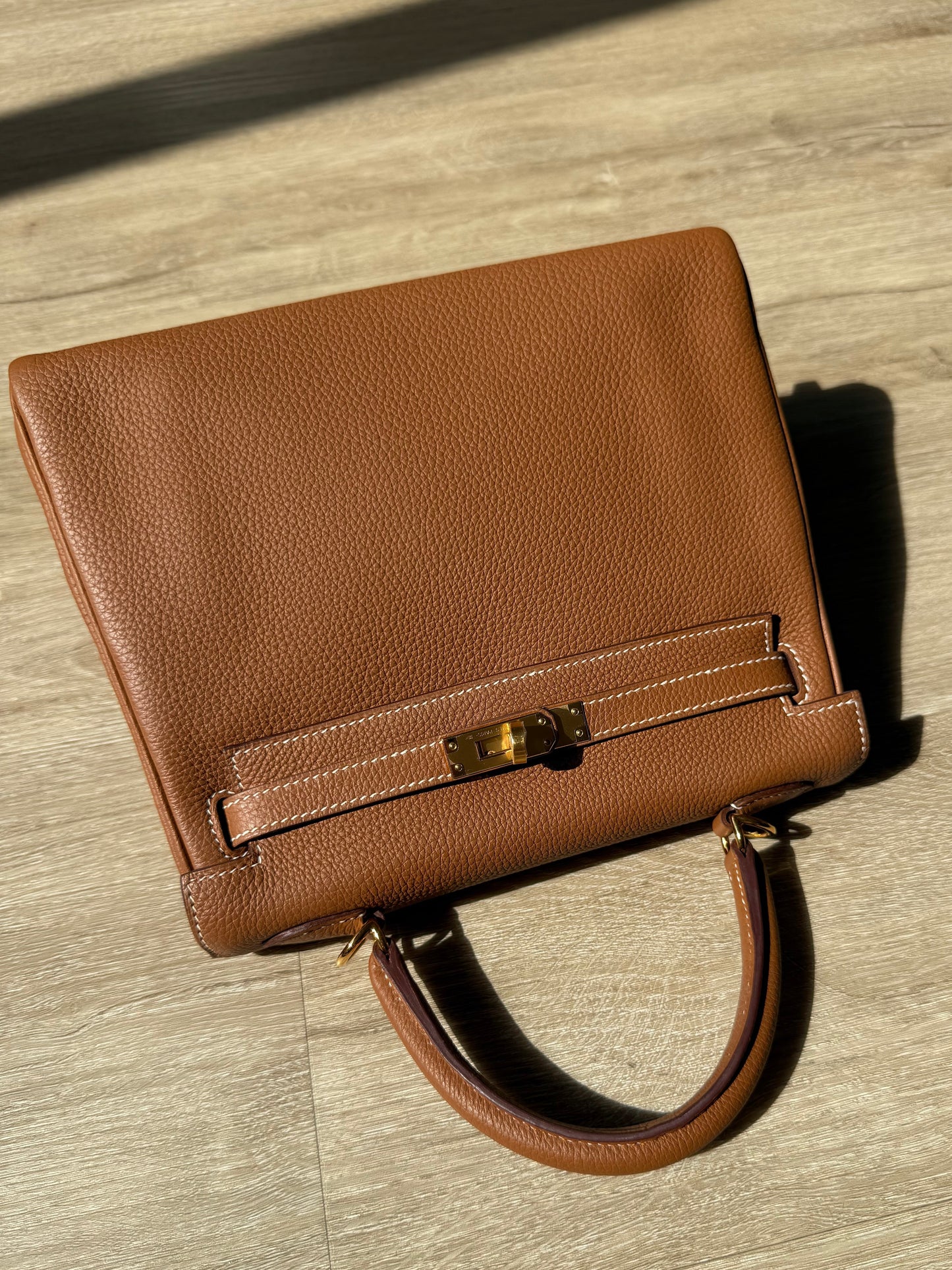 Hermes Kelly 25 Togo Retourne Gold GHW - Carly Julia Sells Stuff, LLC