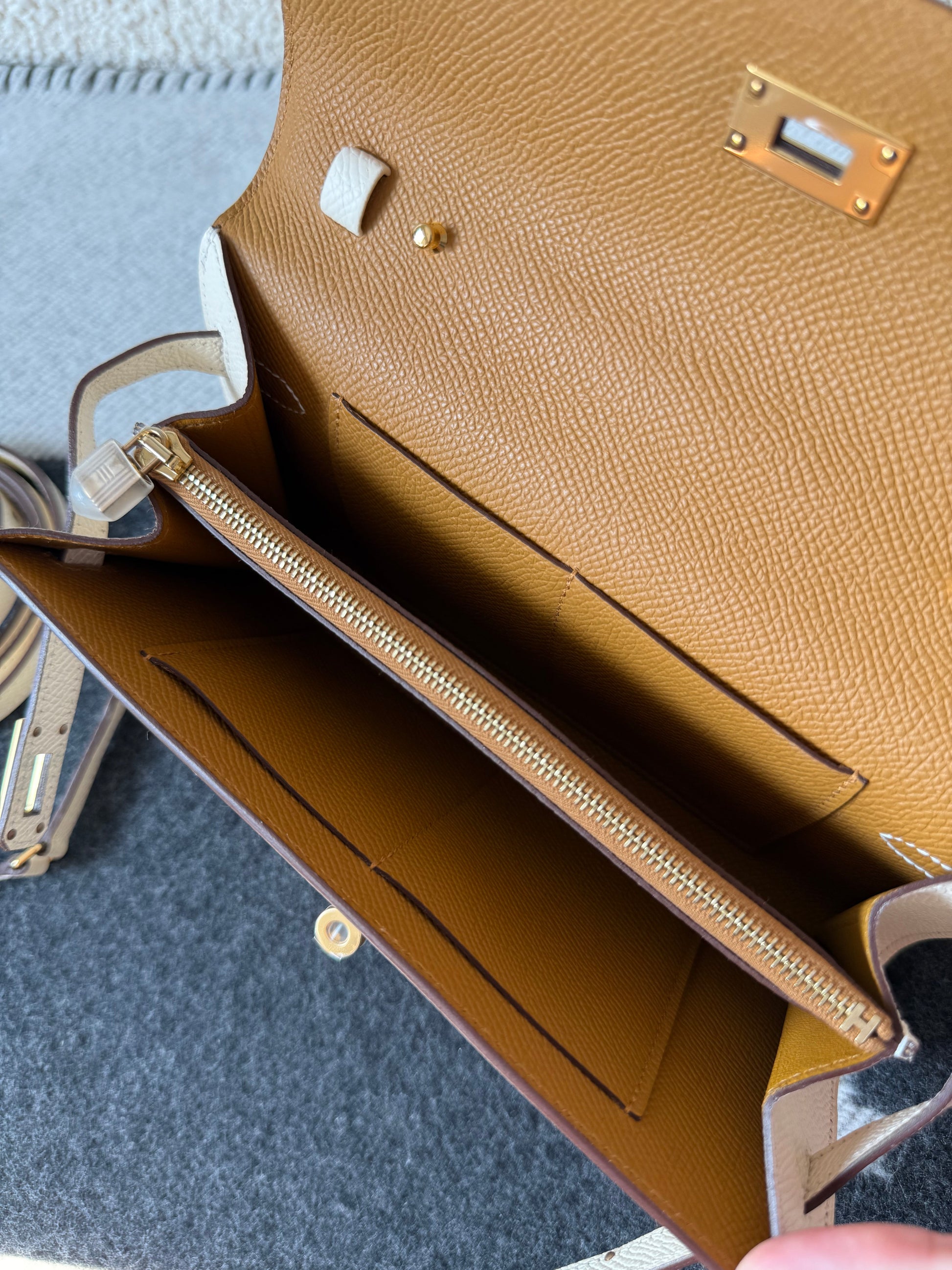 Hermes Kelly To-Go Epsom Nata Verso Sesame GHW - Carly Julia Sells Stuff, LLC