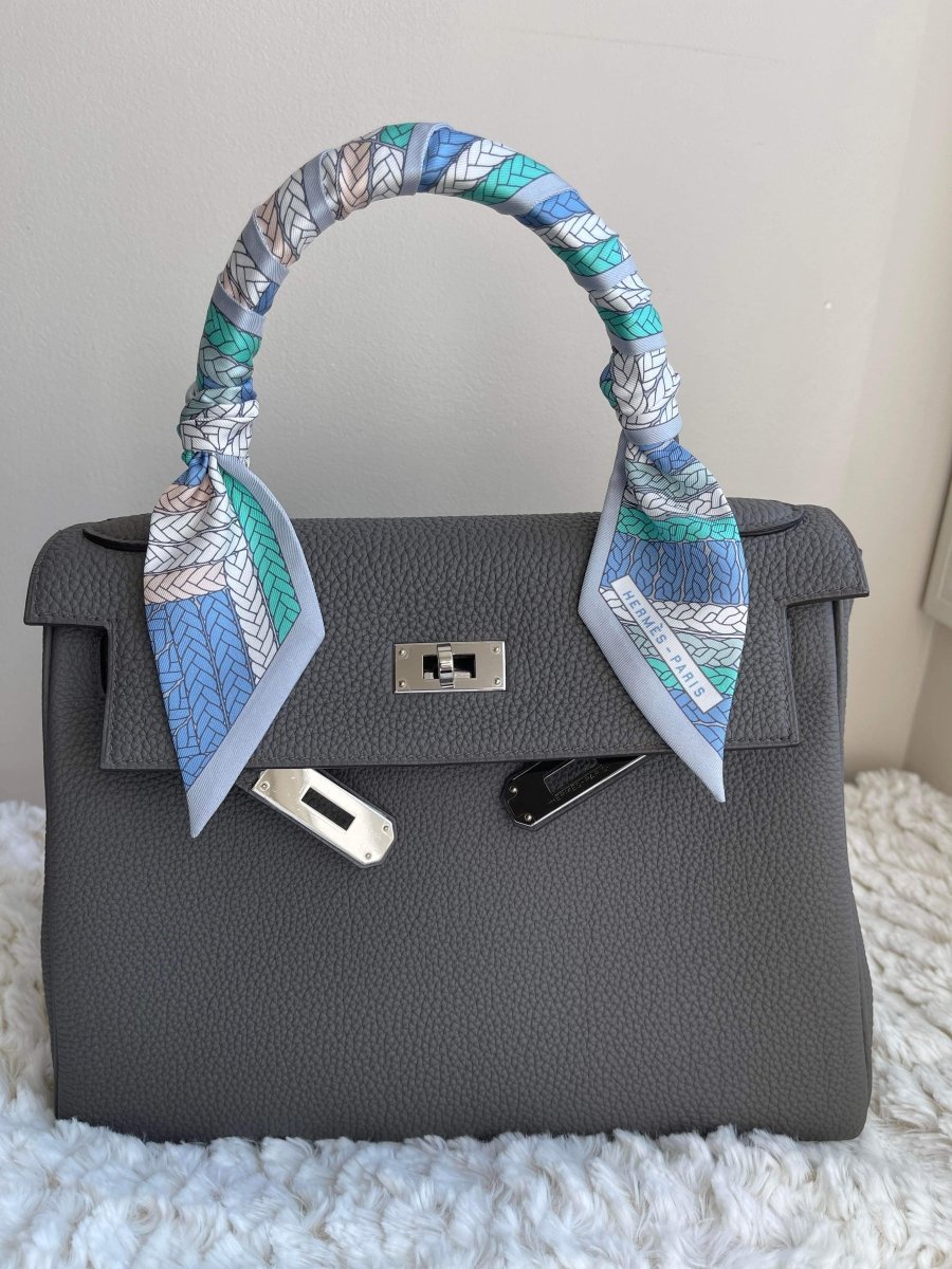 Hermes Kelly 28 2021 Gris Etain PHW - Carly Julia Sells Stuff, LLC