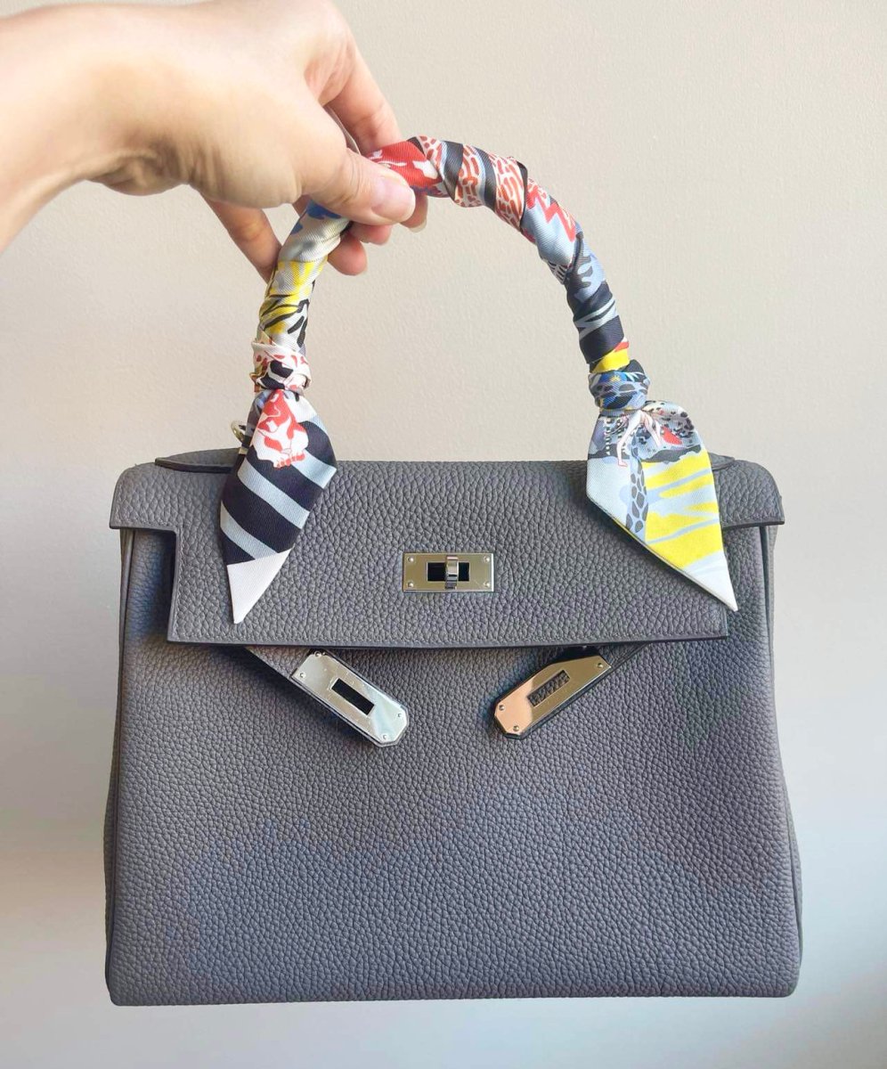 Hermes Kelly 28 2021 Gris Etain PHW - Carly Julia Sells Stuff, LLC